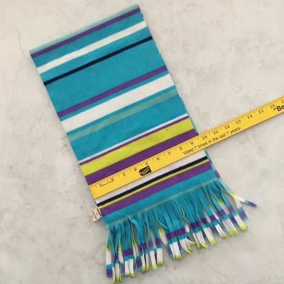 🌵 Old Navy Purple Blue Stripe Fleece Scarf - Picture 2 of 5